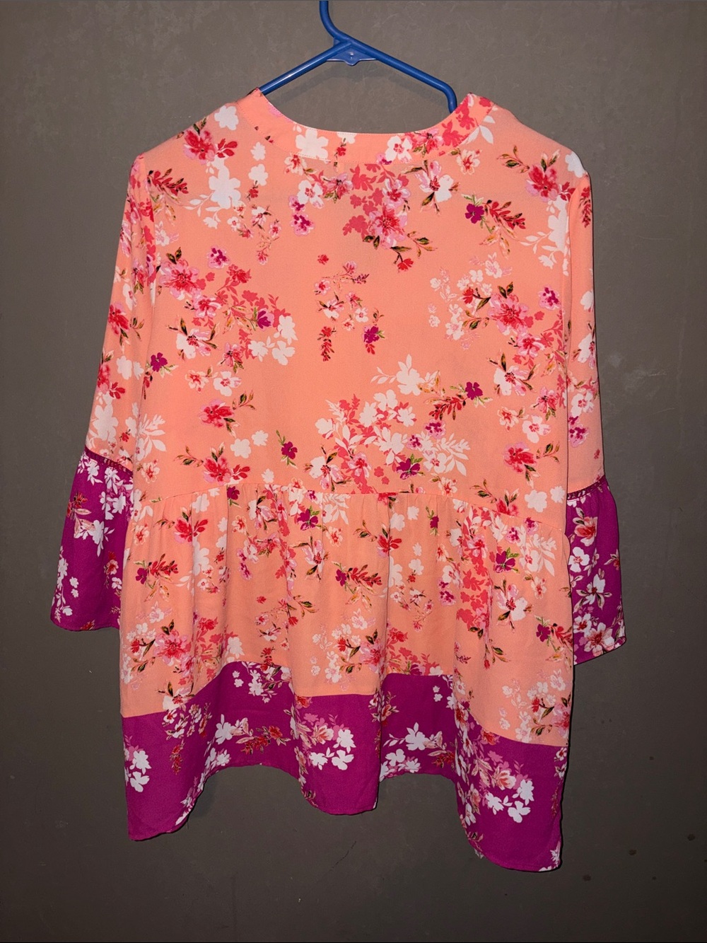 The Pioneer Woman Peach Floral Tunic with Magenta Trim - Picture 3 of 3